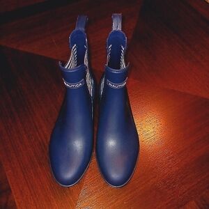 Nautical raincoats size 7